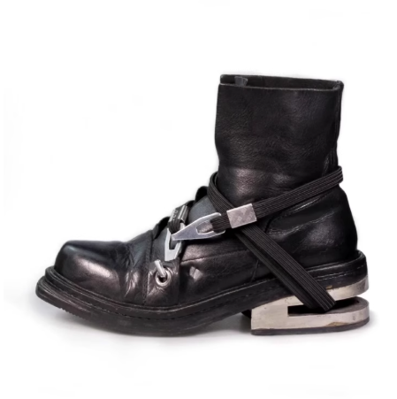 Kurze Stiefel mit runder Spitz – Street Fashion Rome 2025 Bewertung und Preis