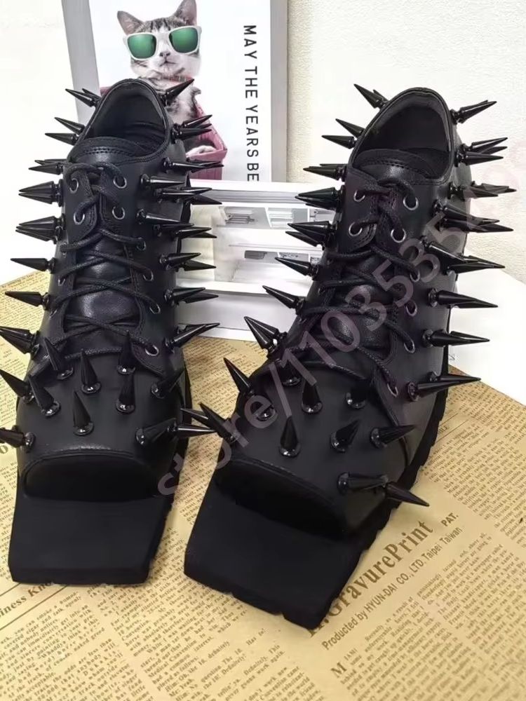Damen Schwarze Leder-Hog-Toe-S – Street Fashion Y2K Bewertung und Preis